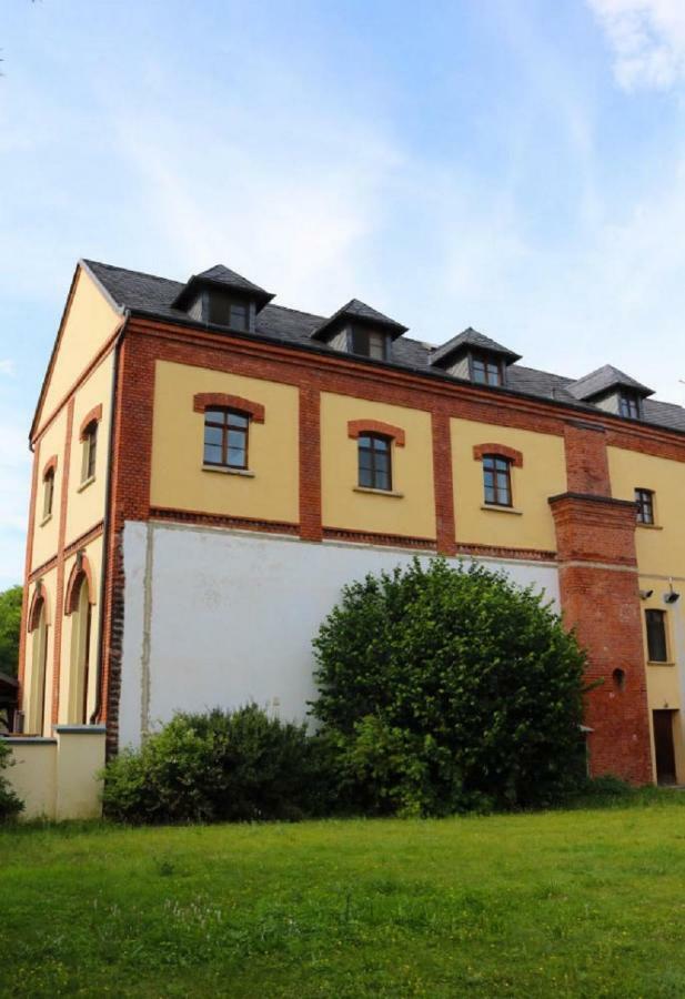 Penzion A Pivnice Varna Velká Bystřice Buitenkant foto